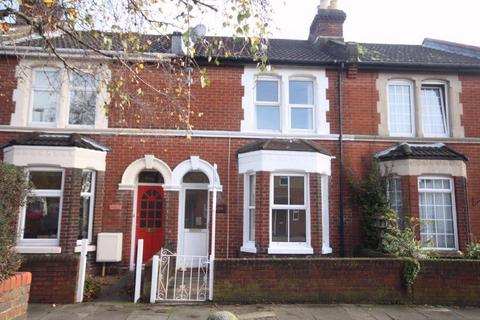 2 bedroom terraced house to rent, High Street, Eastleigh