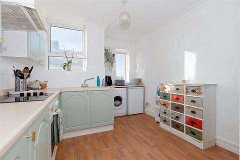 2 bedroom flat for sale, Boundary Road, Worthing