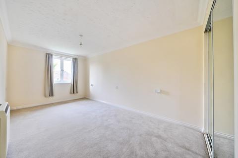 1 bedroom retirement property for sale, Alma Road, Romsey, Hampshire, SO51