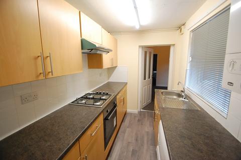 2 bedroom terraced house to rent, Orchard Street, Burton upon Trent DE14