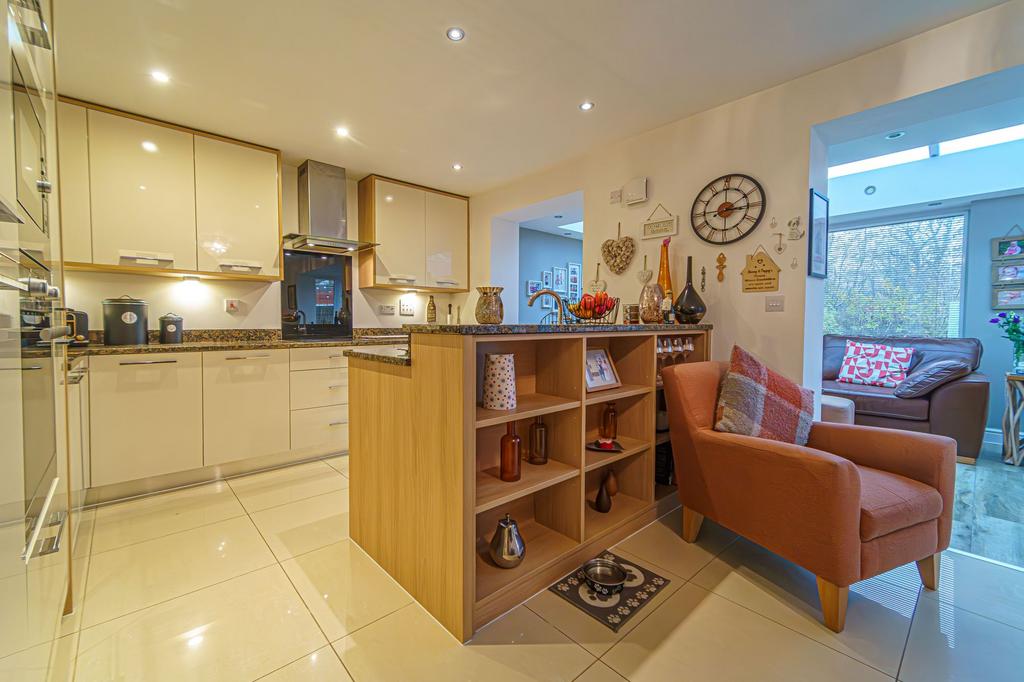 Kitchen dining room