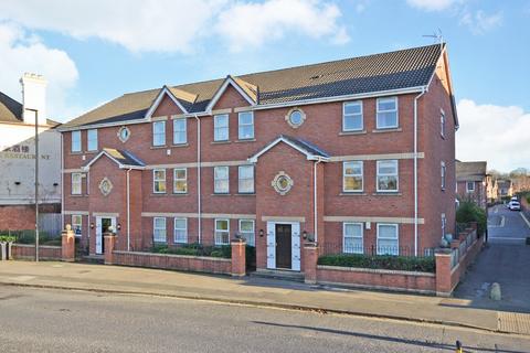 2 bedroom flat to rent, Barbican Road, York, YO10