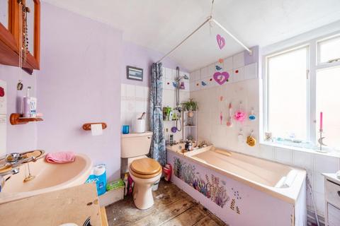 2 bedroom terraced house for sale, Banbury,  Oxfordshire,  OX16