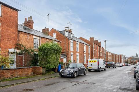 2 bedroom terraced house for sale, Banbury,  Oxfordshire,  OX16