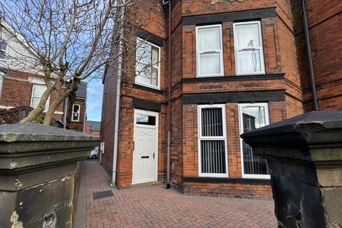 1 bedroom house to rent, Cross Street, Chesterfield