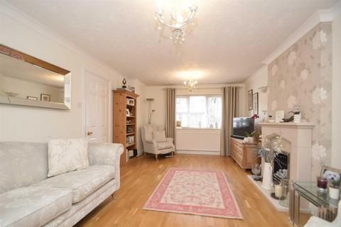 4 bedroom detached house for sale, Mitcham Court, Kingswood Oak, Shrewsbury