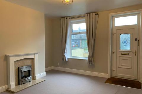 2 bedroom terraced house to rent, West View, Silsden BD20 9JY