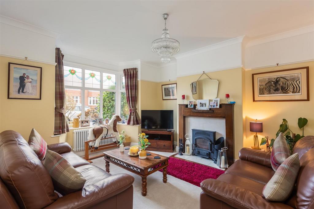 Beacon Park 23 Sitting Room-1.jpg