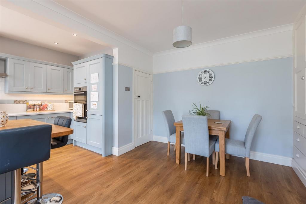 Beacon Park 23 Kitchen Dining Room-8.jpg