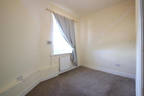 1 bedroom flat to rent, Cumbernauld Road, Muirhead, Glasgow