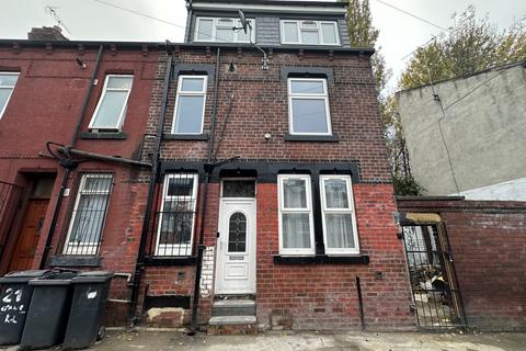 3 bedroom terraced house to rent, Stanley Road, Leeds, West Yorkshire, LS9