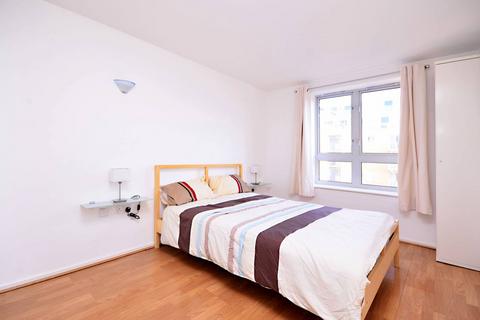 1 bedroom flat to rent, Narrow Street, Limehouse, London, E14