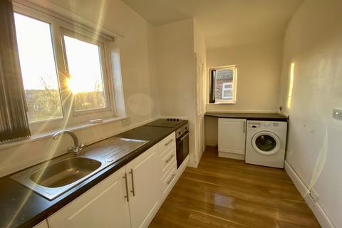 2 bedroom flat for sale, Kelvin Place, Newcastle upon Tyne NE12