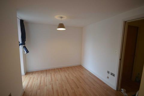 2 bedroom apartment to rent, Hermit Road, London