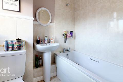 1 bedroom flat for sale, Rockingham Road, Bury St Edmunds