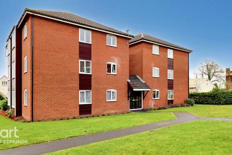 St Andrews Court, Bury St Edmunds