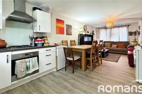 2 bedroom apartment for sale, Kenyon Way, Slough, Berkshire