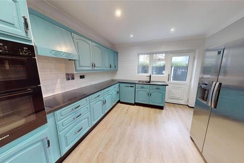 5 bedroom detached house for sale, Hassenbrook Road, Stanford-le-Hope, Essex, SS17