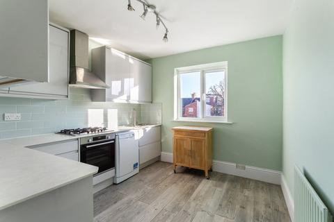 75a Murray Road, London, W5 4DB