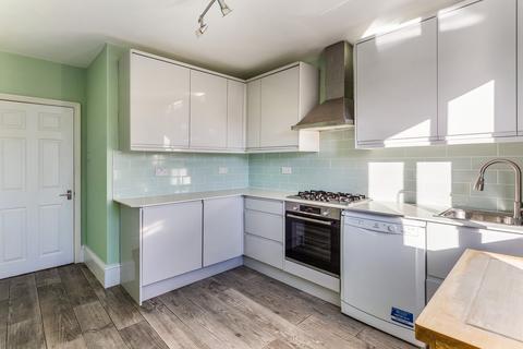 75a Murray Road, London, W5 4DB