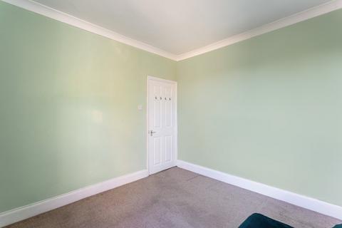 75a Murray Road, London, W5 4DB