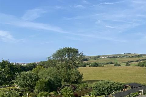 West Bay Road, Bridport
