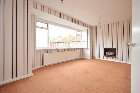 2 bedroom flat to rent, Garfield Road, London, Greater London. E13