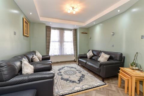 3 bedroom terraced house for sale, Coppermill Lane, Walthamstow