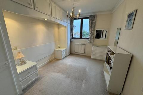 1 bedroom flat for sale, HAMILTON SQUARE, NORTH FINCHLEY, N12