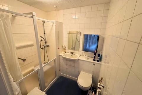 1 bedroom retirement property for sale, HAMILTON SQUARE, NORTH FINCHLEY, N12