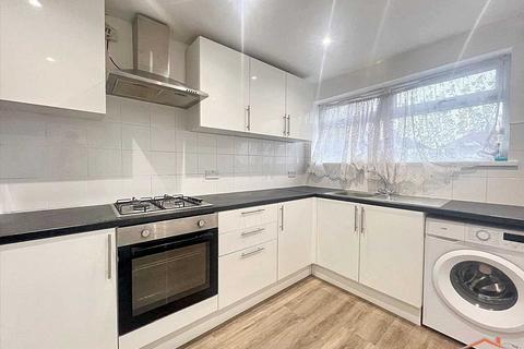 2 bedroom apartment for sale, St. Josephs Road, London, Edmonton