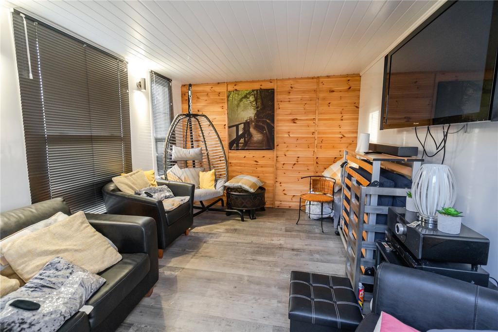 Summer House
