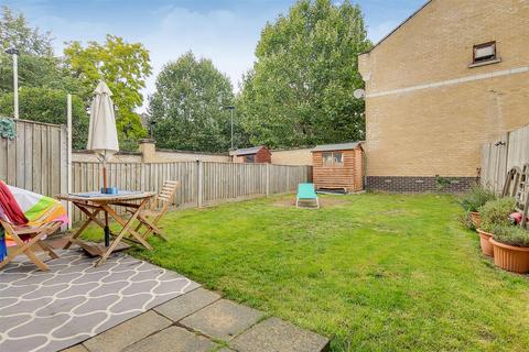 3 bedroom terraced house for sale, Evelyn Road, Britannia Village, E16