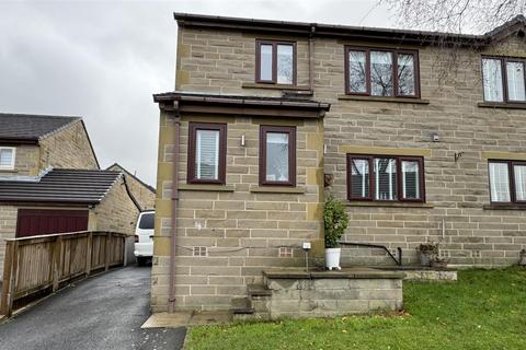 3 bedroom semi-detached house for sale, Score Croft, Skelmanthorpe, Huddersfield HD8 9EA