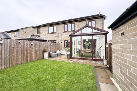 3 bedroom semi-detached house for sale, Score Croft, Skelmanthorpe, Huddersfield HD8 9EA