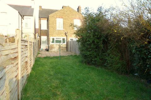 3 bedroom semi-detached house for sale, UB7 8PE