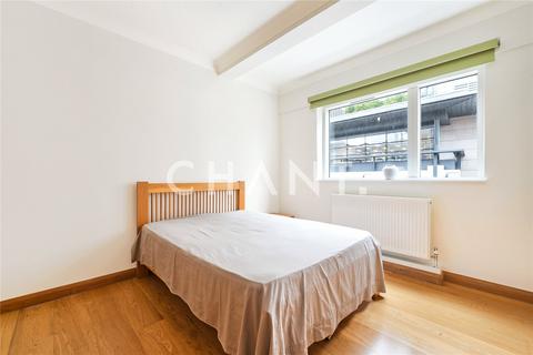 2 bedroom apartment to rent, Warick Lane, London, EC4M