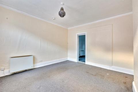 3 bedroom end of terrace house for sale, Oxford Street, Long Eaton