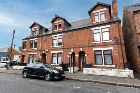 3 bedroom end of terrace house for sale, Oxford Street, Long Eaton