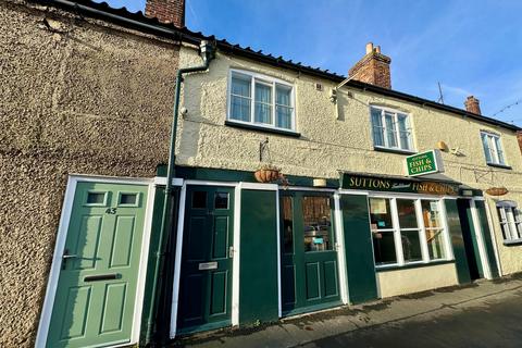 2 bedroom terraced house to rent, High Street, Wainfleet PE24