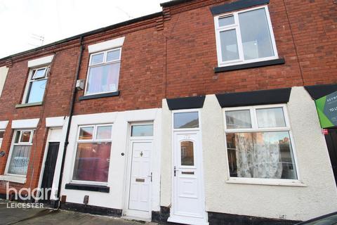 2 bedroom terraced house to rent, Pool Road, Leicester