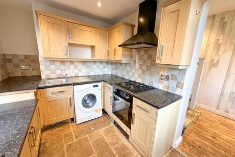 2 bedroom terraced house for sale, North Street, Silsden