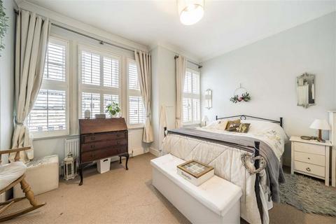 3 bedroom house for sale, Gillian Street, London SE13