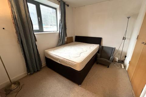 2 bedroom apartment to rent, Portland Place, Calverley Street, Leeds