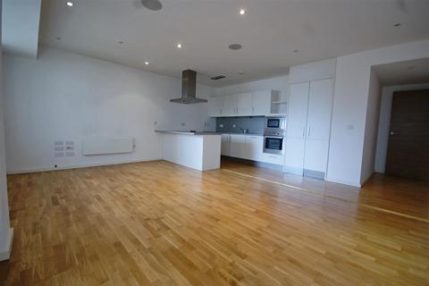 2 bedroom apartment to rent, Witham Wharf, Brayford Street