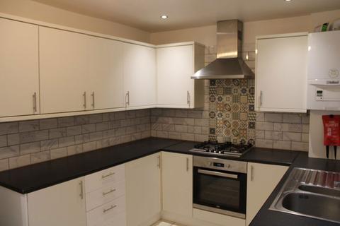 4 bedroom house to rent, Woodcroft Road, Liverpool