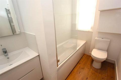 1 bedroom flat to rent, The Broadway, London N8