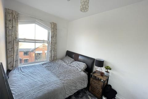 2 bedroom flat to rent, Cleveland Street, Saltburn-by-the-Sea TS12