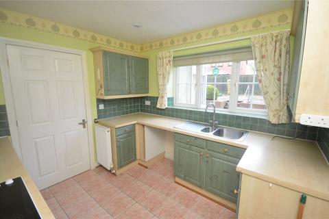 4 bedroom detached house for sale, Kensington Gardens, Leeds, West Yorkshire