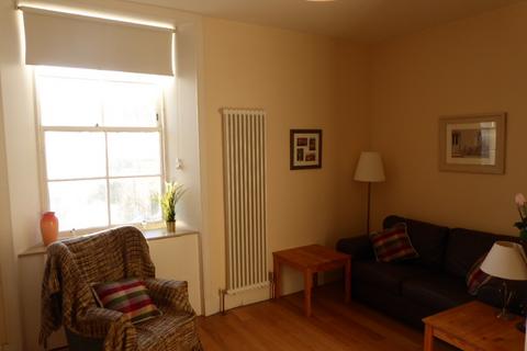 2 bedroom flat to rent, Canongate, Royal Mile, Edinburgh, EH8